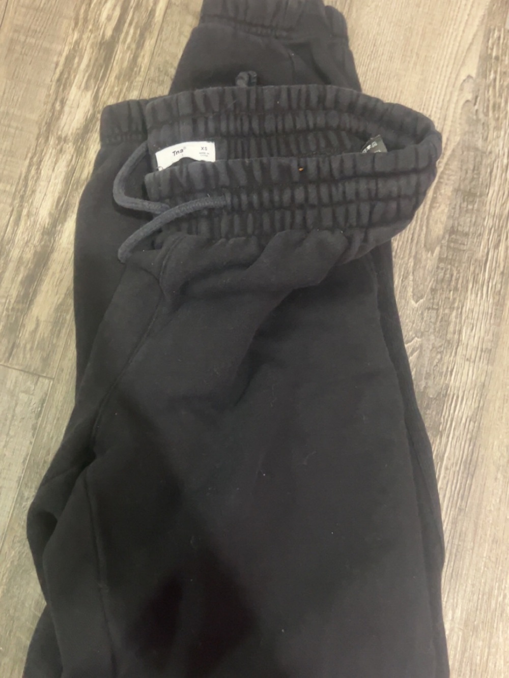 Aritzia Kids Black Elastic-Waist Joggers